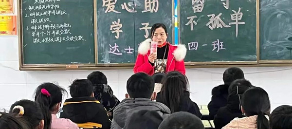 캮ů ů