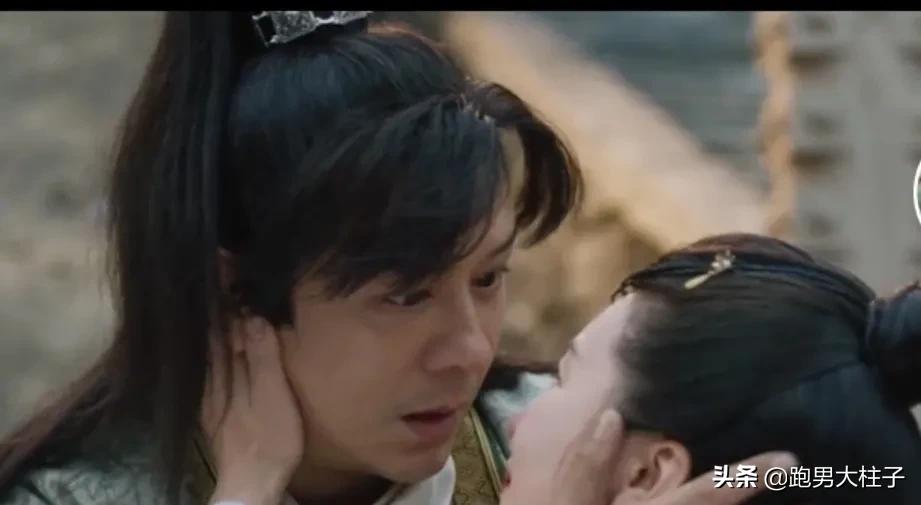 强行扮嫩，妈味十足，求求这几位明星别再演超龄少女了