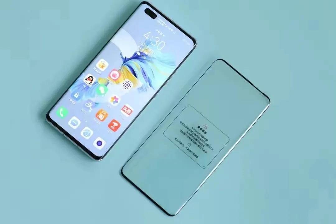 曲面屏手机应该贴什么膜？目前有五种，建议水凝膜