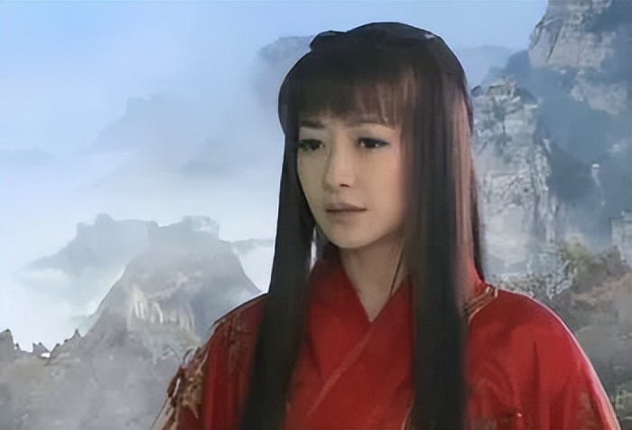 16位同一角色，前期单纯萝莉PK后期腹黑御姐！谁的黑化最带感？