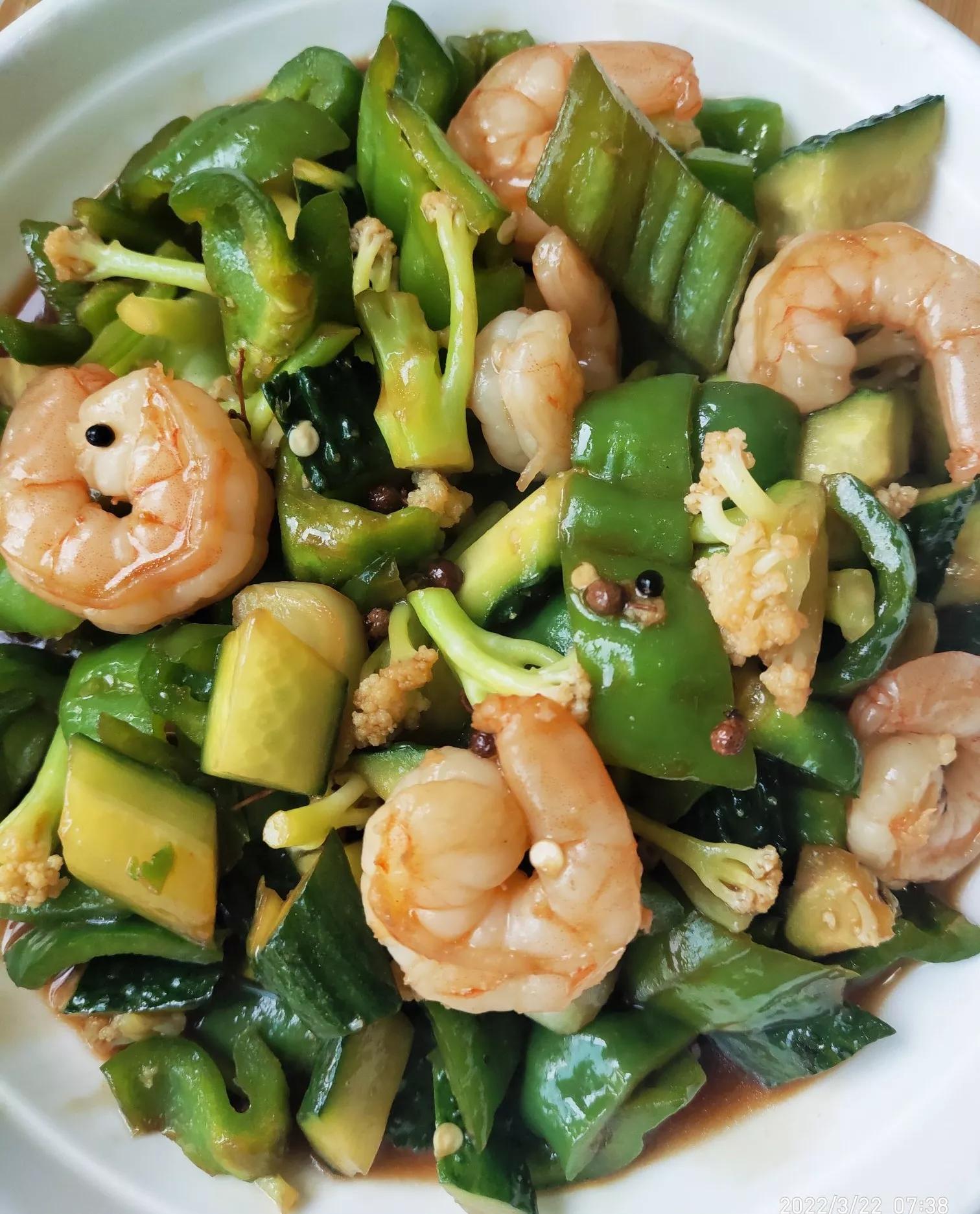 我发誓 这菜益智健脑 给学生吃最佳！看看高三学生吃的这是什么菜？