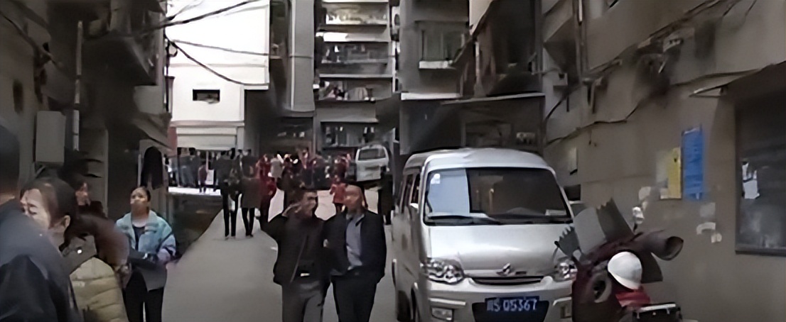 2013年，四川老太摔倒讹小孩，发毒誓证明没有撒谎，结果惨遭打脸