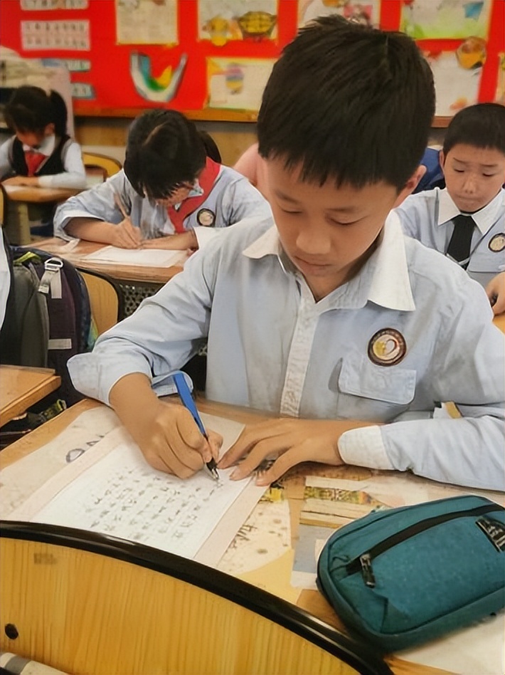 中和小学举行2022年春季学期语文素养系列活动之“硬笔书法比赛