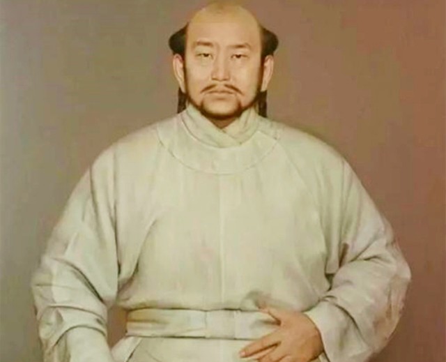 2003年,内蒙古发现巨大红棺,红棺内躺有一具女尸