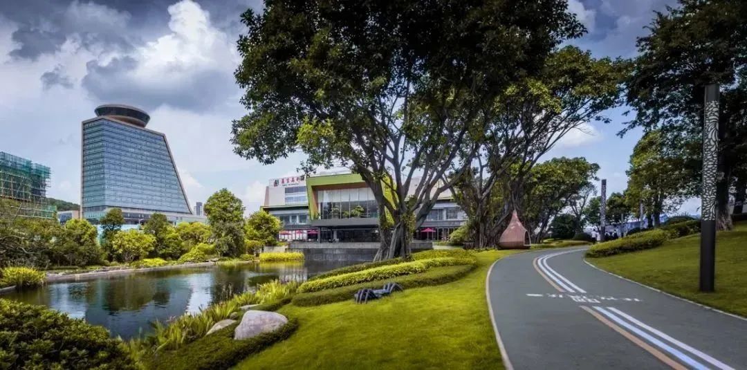 與自然和諧共生，龍光書寫綠色發展新答卷｜樓資關注