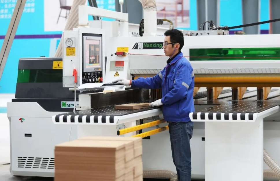 排名前十的高考热搜专业出炉，人工智能独占鳌头，有你喜欢的吗