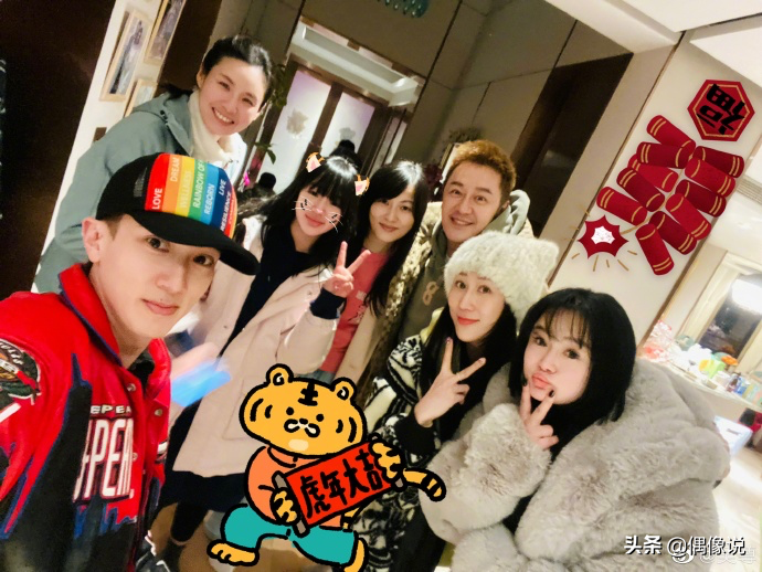 吴尊春节与应采儿陈浩民聚会，Neinei和jasper长高，小泡芙好水灵