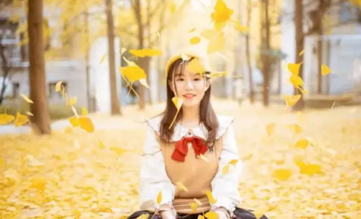 华科大拍摄宣传片，竟“借”武汉大学校草，华科大男生表示不服