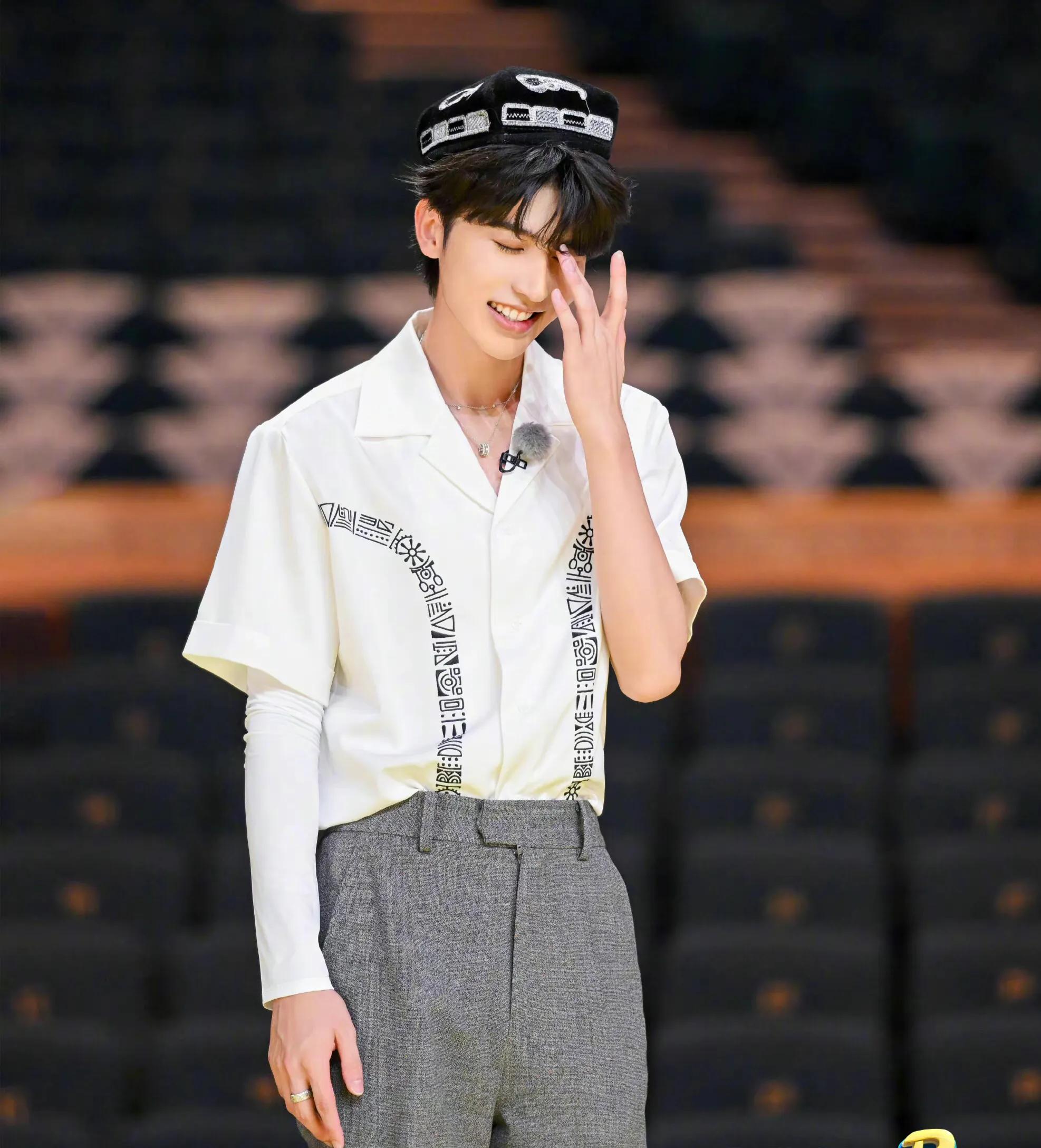 奔跑吧第十季：今时不同往日 现在的卧底太难当 都是些什么神仙嘉宾