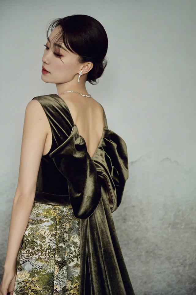 С쳻𼦽Ӱ󣬴ȹŴֵʶ