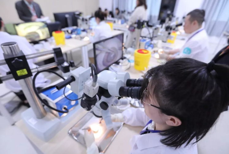 中国医学院排名：北京协和医院稳居榜首，上海交通大学位列第二！