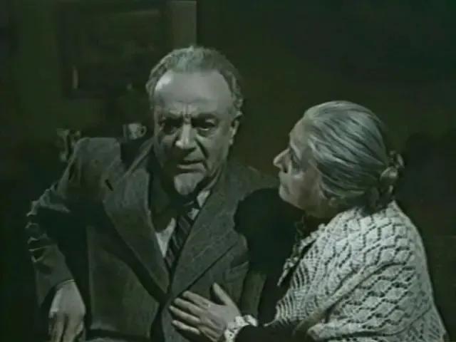 世界电影（0132）苏联电影《水银湖上的魔影》（1956）剧照欣赏