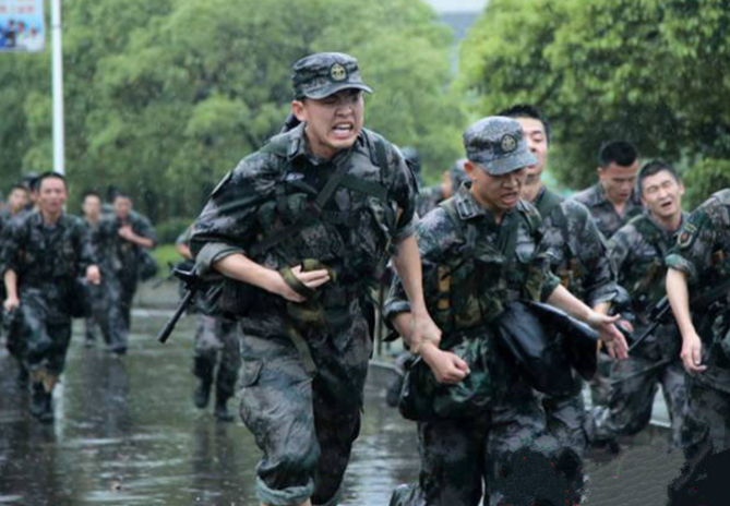 2022年征兵工作开启，学生要提前知晓入伍流程，女兵年龄也有调整