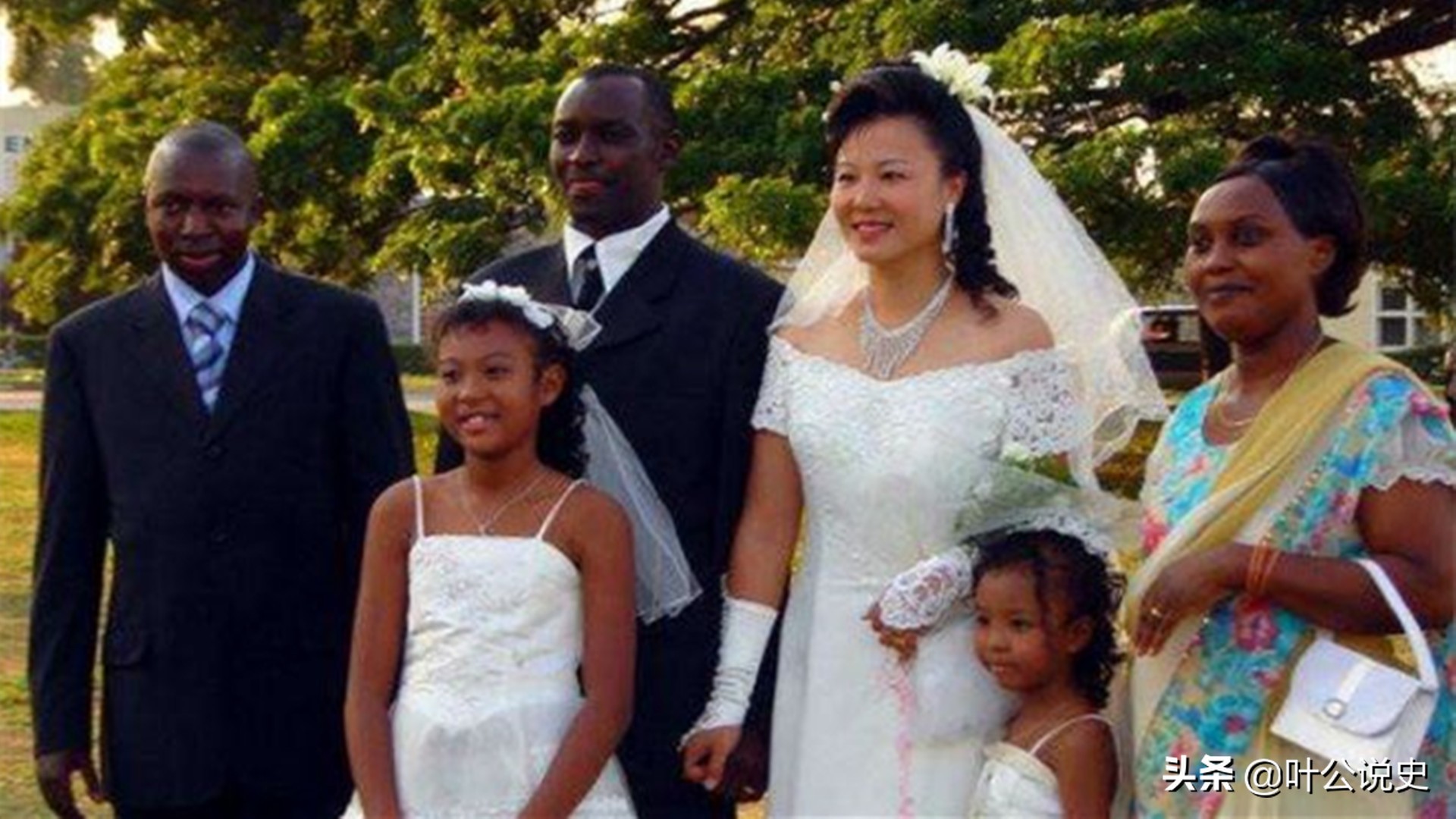 1996年，清华才女不顾阻拦远嫁非洲，25年后昔日同窗差点认不出来