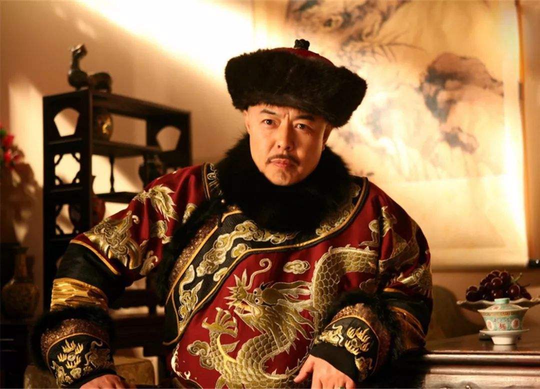 同样是皇帝专业户，陈道明、张铁林和陈宝国放一起，差别就出来了