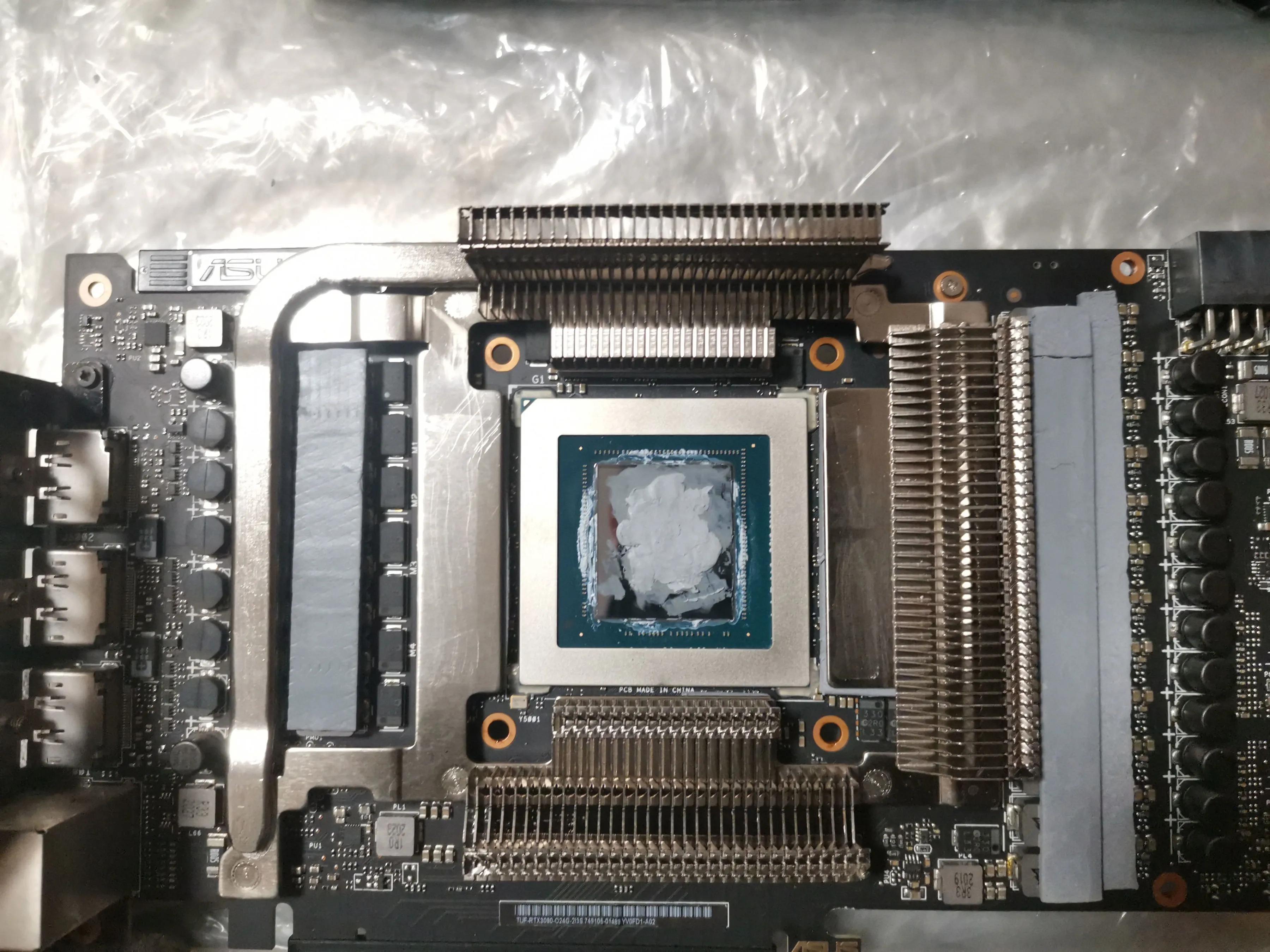 显卡怎么拆下来(手把手教你正确拆卸显卡)