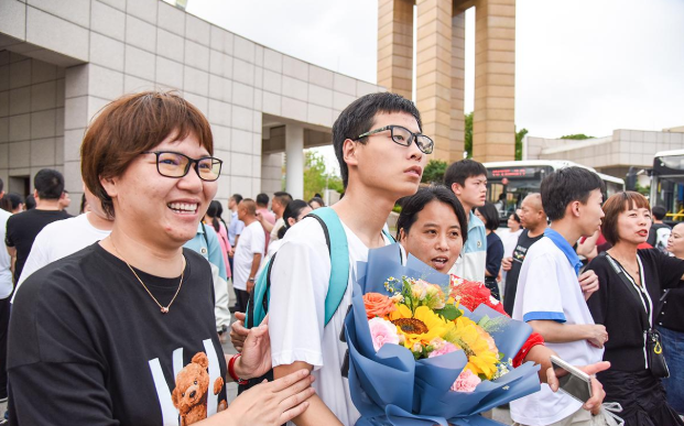 高考满分作文很“特殊”，全篇755个字，有30个字阅卷老师不认识