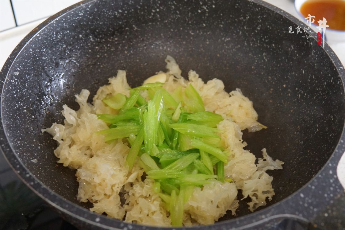 春天，建議中老年人：多吃10種“天然高葉酸”食材，早吃早受益