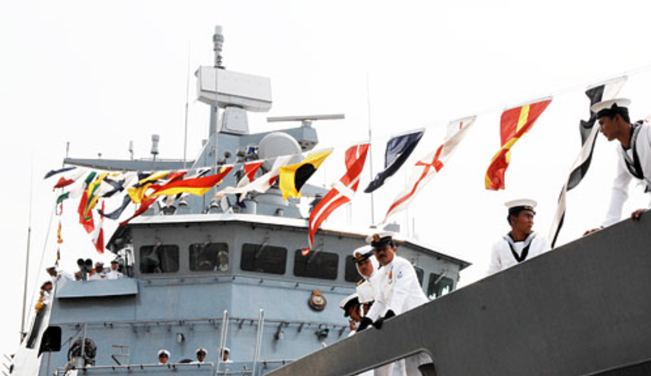 ���������״ηû�ϸ�ڣ���۲������죬�������Ͻ������������̶�