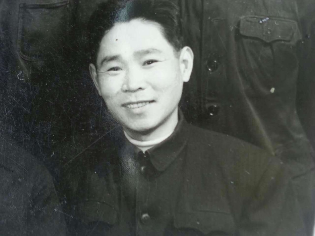 刘流：曾是赵本山“军师”，赵家班落寞后另起山头，如今怎样了？