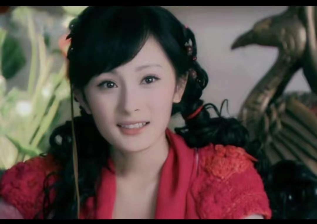 同样是“双马尾”，杨幂娇俏，吕一清纯，林心如太“辣眼睛”