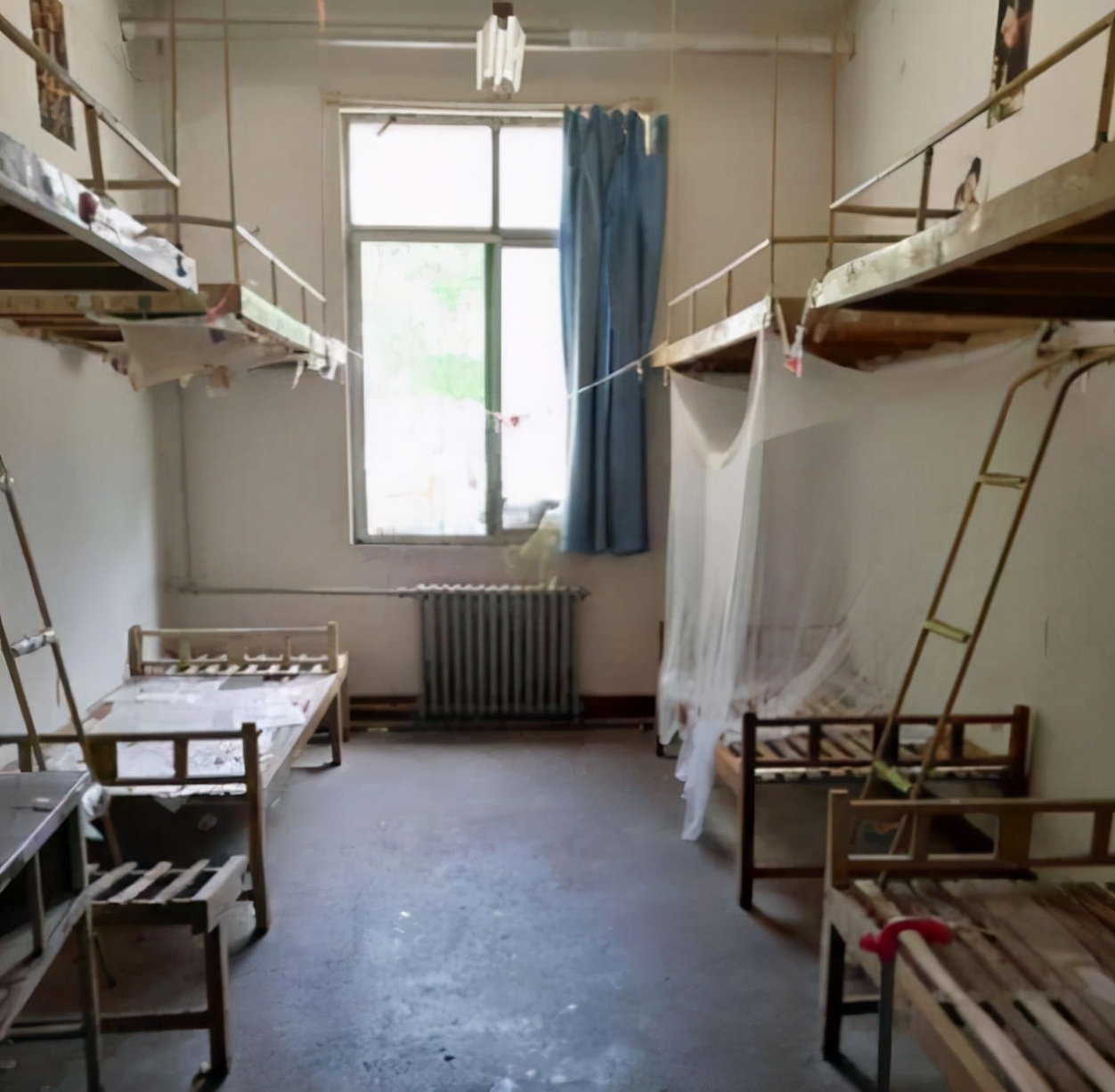 全国最寒碜大学宿舍排名，上学堪比荒野求生，部分照片易引起不适