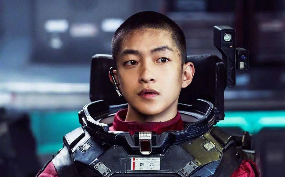 给35岁以下“演技最好11位男演员”排个名，朱一龙第7，荣梓杉第3