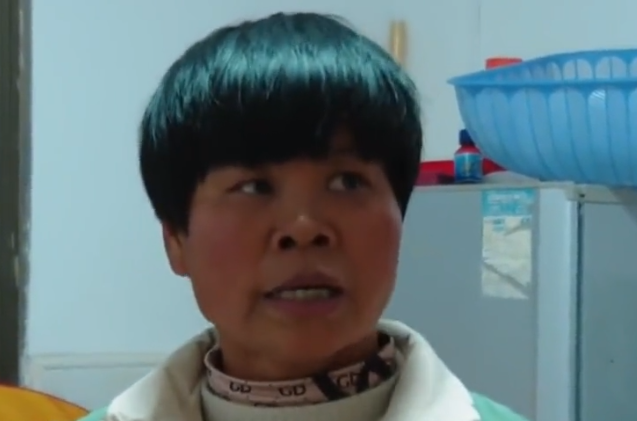 00后儿媳18岁生子，怀孕后抽烟喝酒泡吧，不知道孩子是谁的