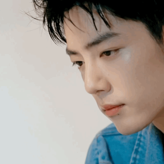 我看到了这个世界上最好看的人