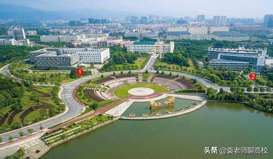 安徽大学与南昌大学，两所中部211高校，哪个实力更胜一筹？