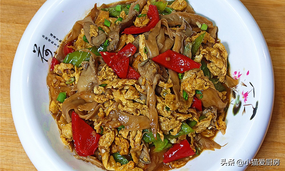 图片[2]-【鸡蛋炒平菇】做法步骤图 味道十分鲜美好吃-起舞食谱网
