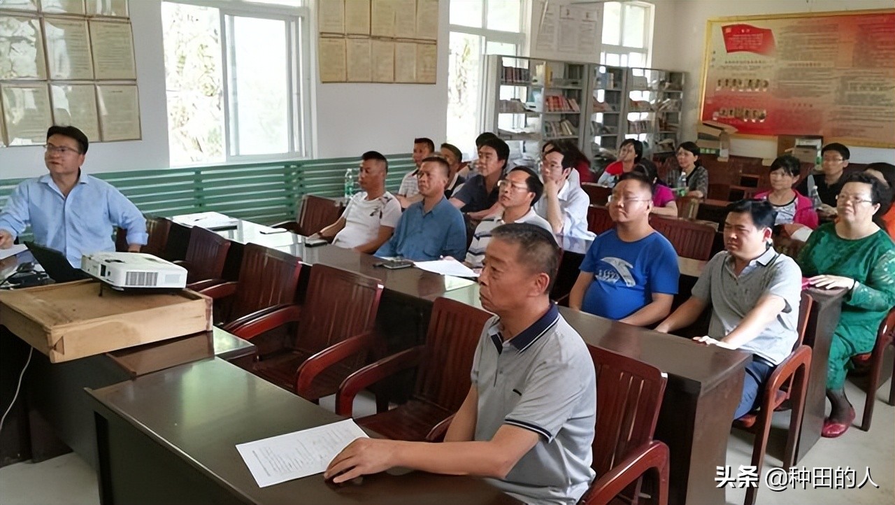 农村“村干部”能考公务员吗？考公务员有什么条件？一起了解下