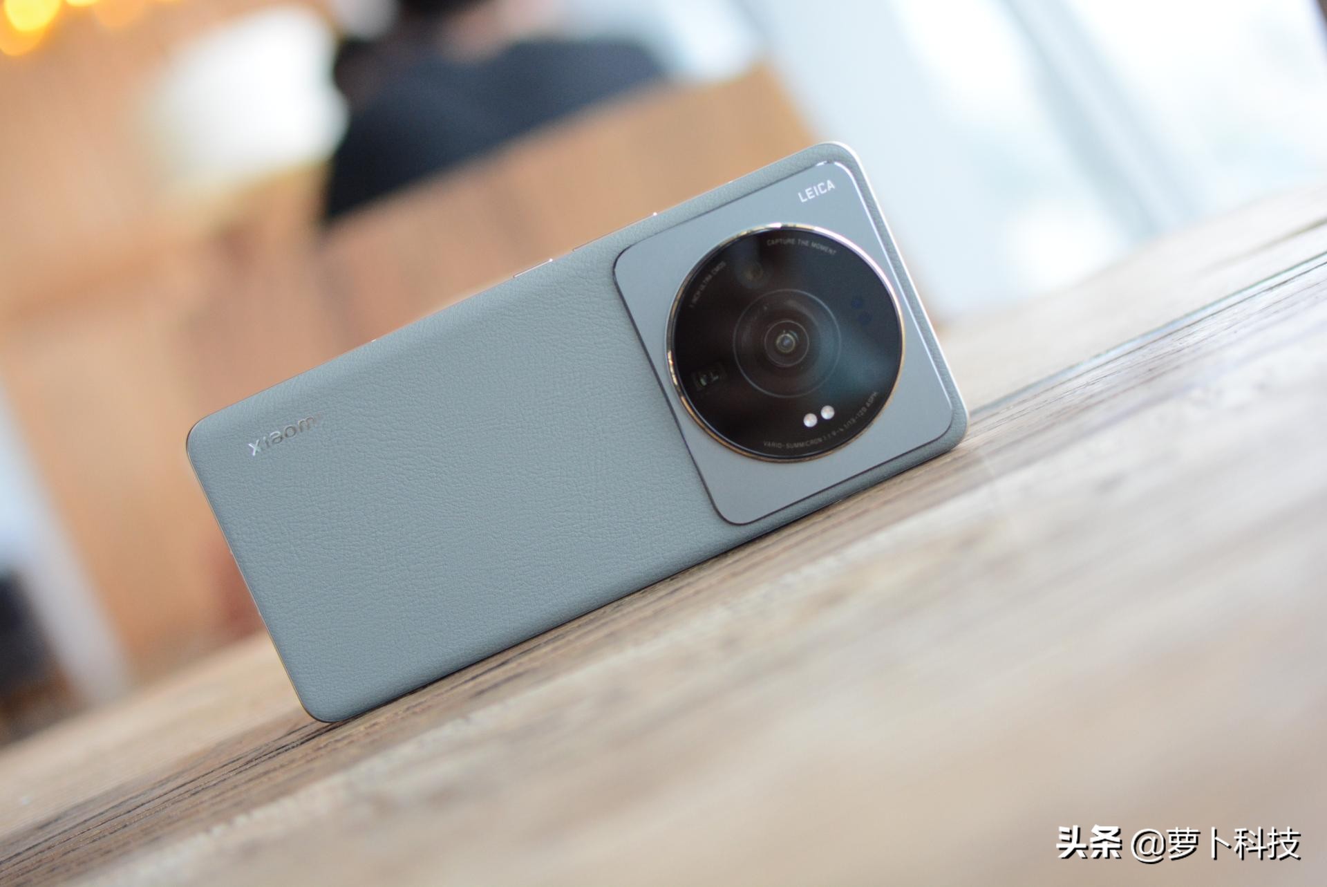 小米12S Ultra，降维打击还是手机拍照天花板？
