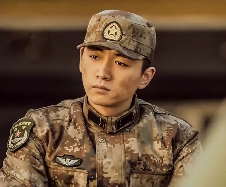 不够硬气别演“特种兵”！这12位男星告诉你，啥叫铮铮铁骨