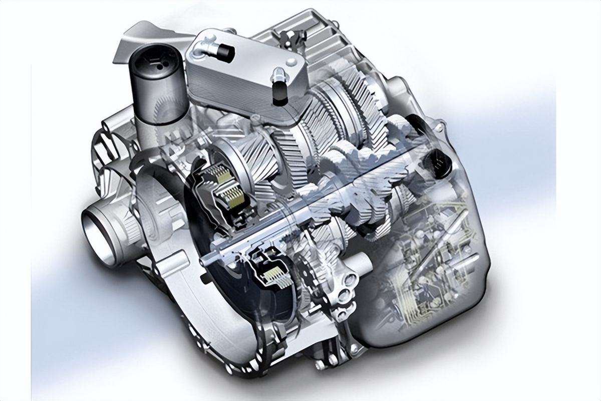 传动方面,奥迪q6全系匹配有大众的dq500湿式双离合变速箱,而这也是