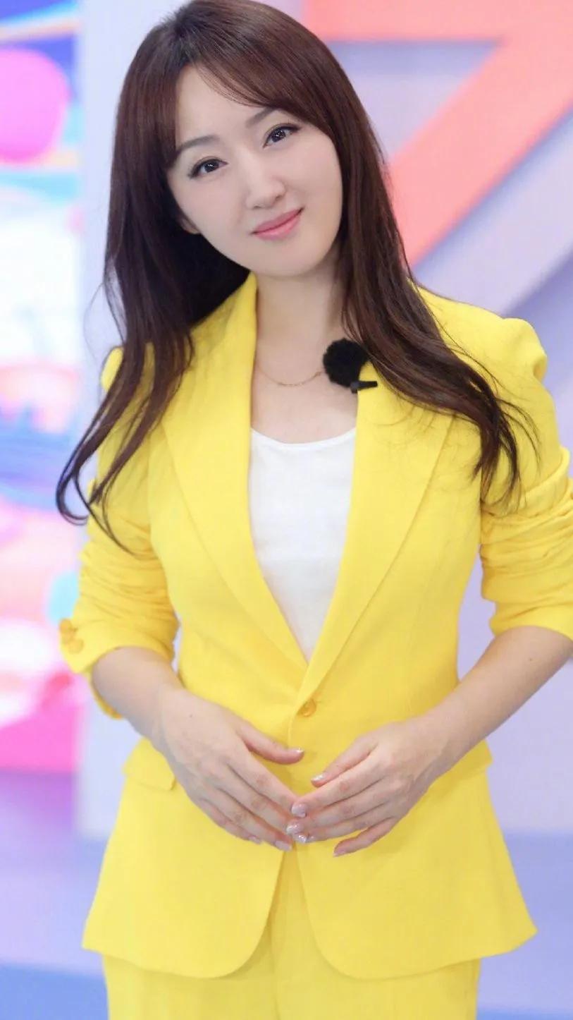 杨钰莹，几张不常见的照片