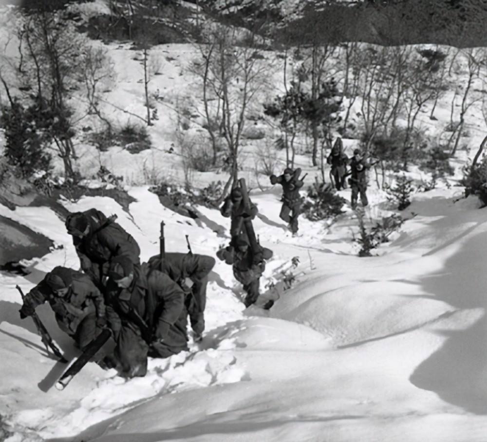 86年洪学智访美，受“邀”到美国办公，洪学智：我还没有毕业证呐