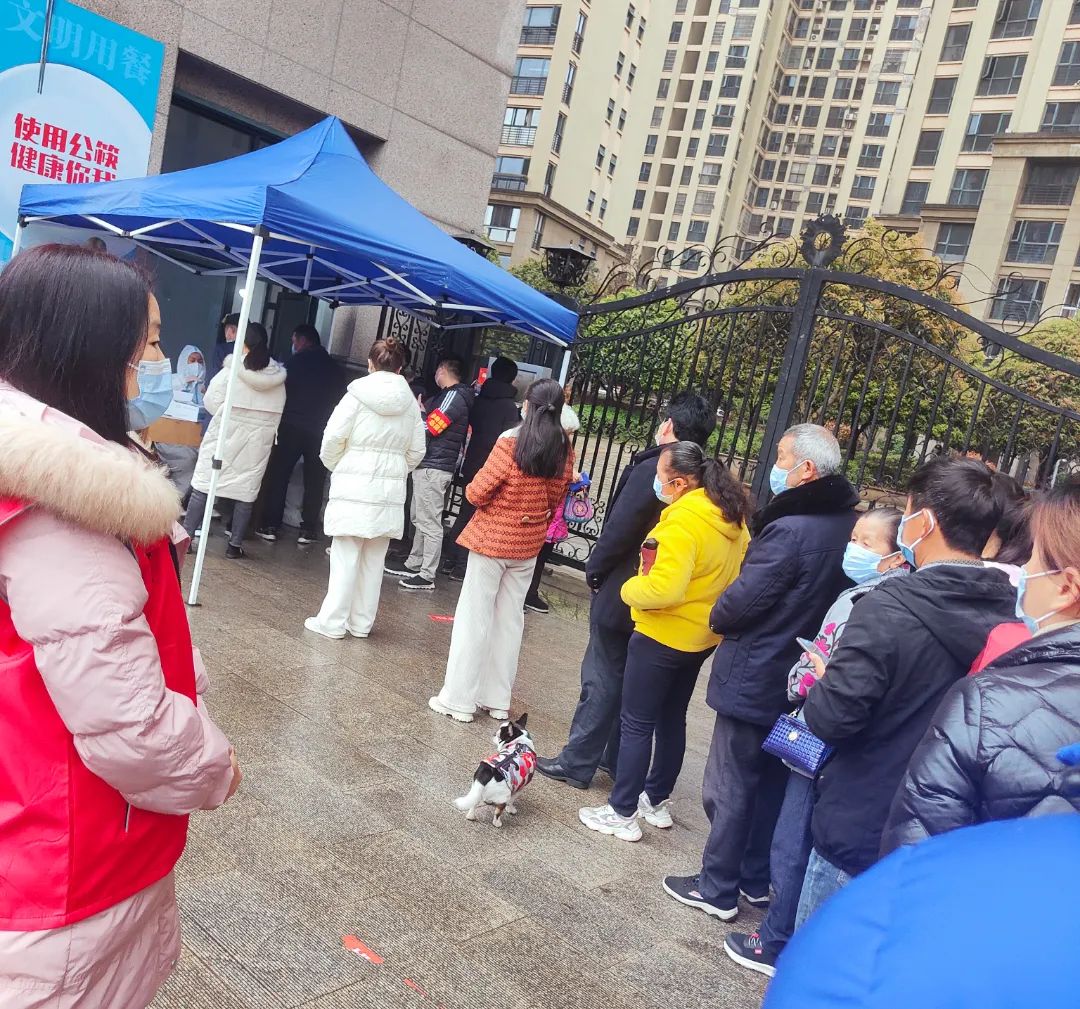 抗疫有我 使命在肩——湖南通程律师事务所志愿者全力支援抗疫一线