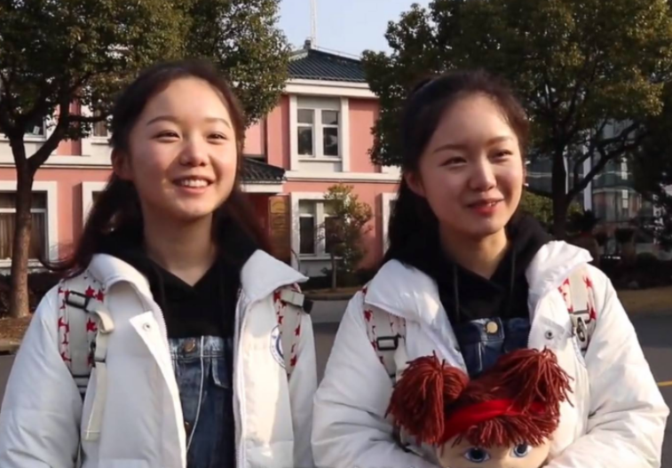 高考怎么看别人的（高考遇到双胞胎替考咋分辨）