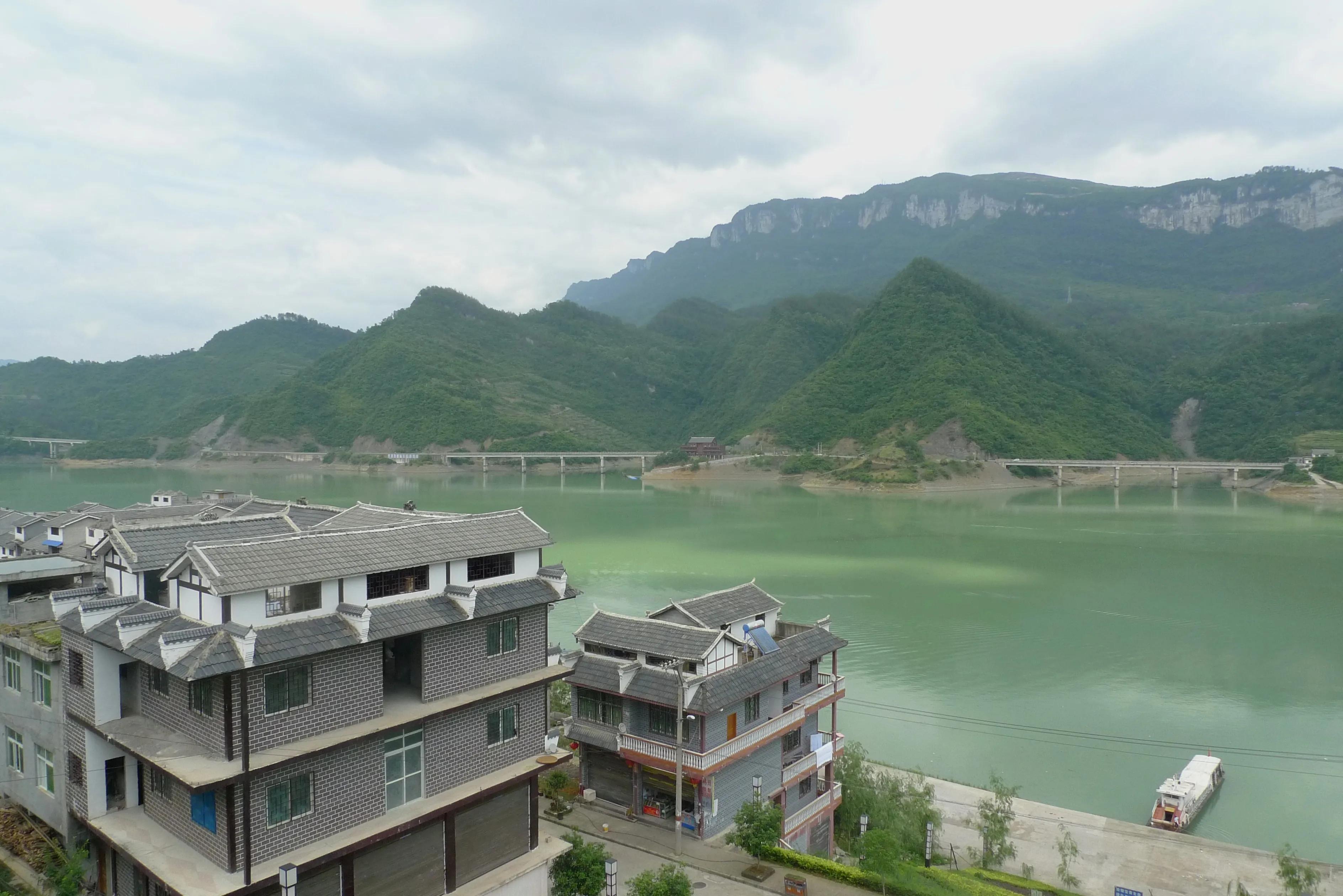 洪渡古镇位于贵州沿河土家族自治县东北部,是乌江流经贵州省内的最后