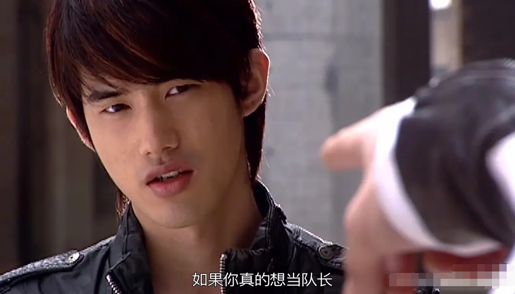 吴建飞：曾是周杰伦师弟，还是铠甲勇士男主，当爸后38岁还是很帅