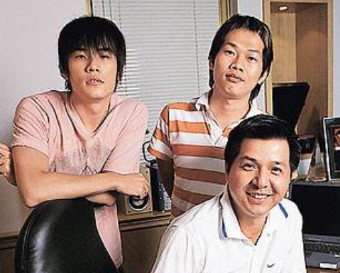 周杰伦成全村希望？回顾他的4段恋情，便知什么是分手见人品