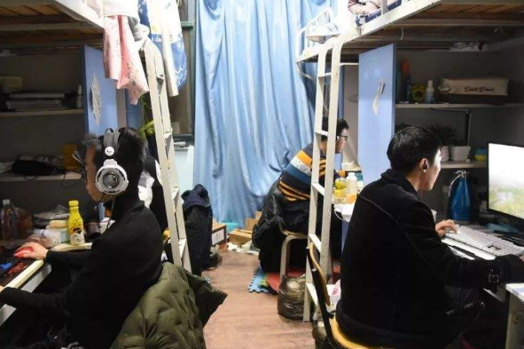 吉林大学吧（大学生吐槽吉林大学）