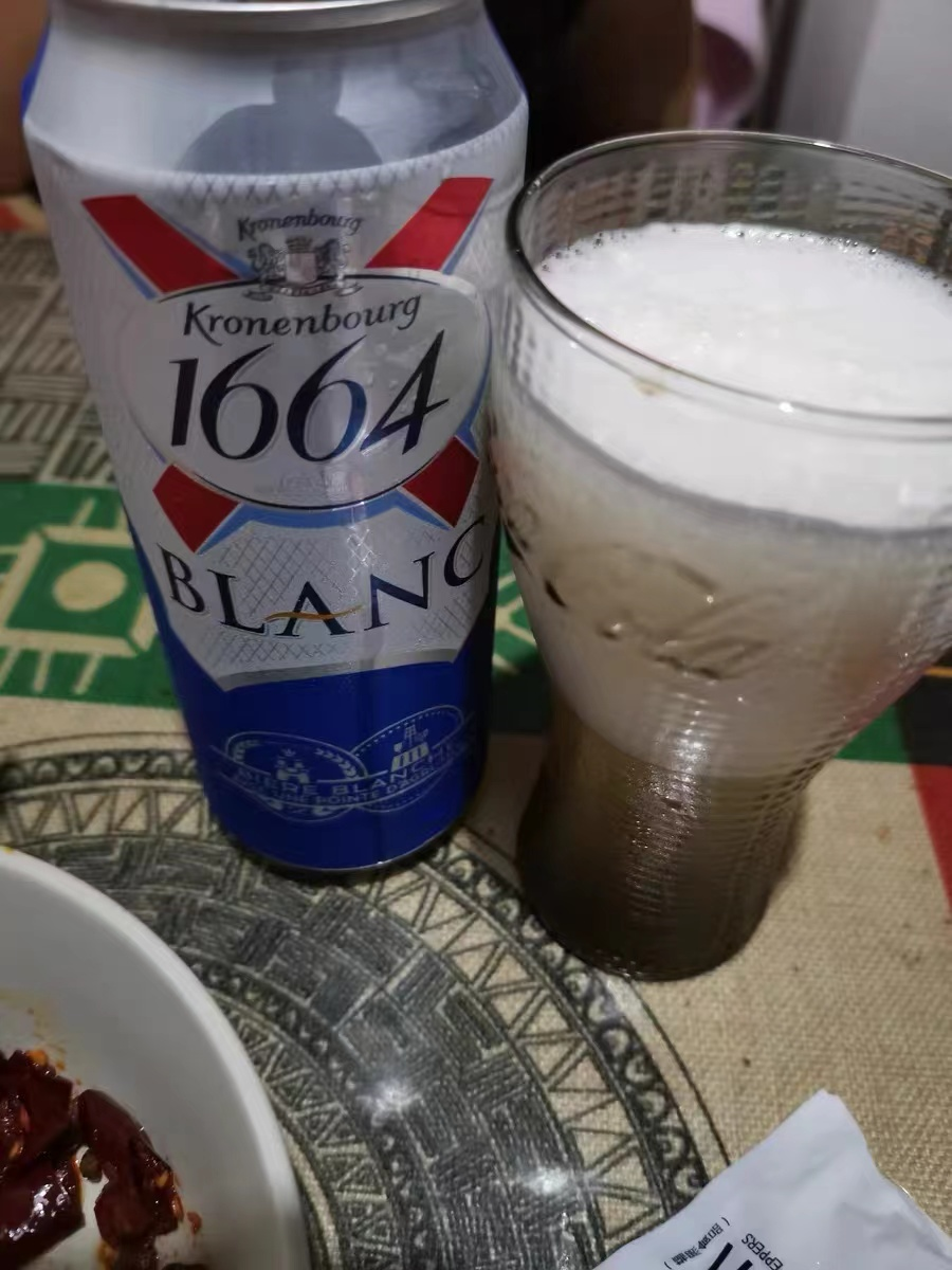 3款适合女生喝的果味啤酒,度数低味道好,不胜酒力也能小酌几杯