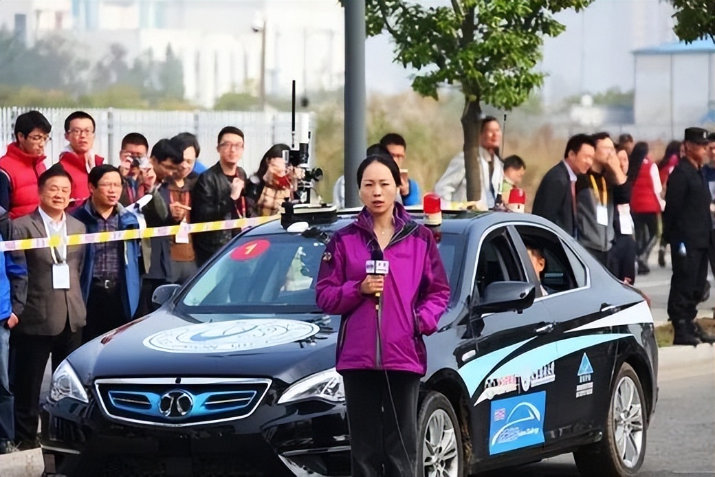 北京高校“智能车”团队：屡获竞赛大奖，亮相央视新闻，备受关注！