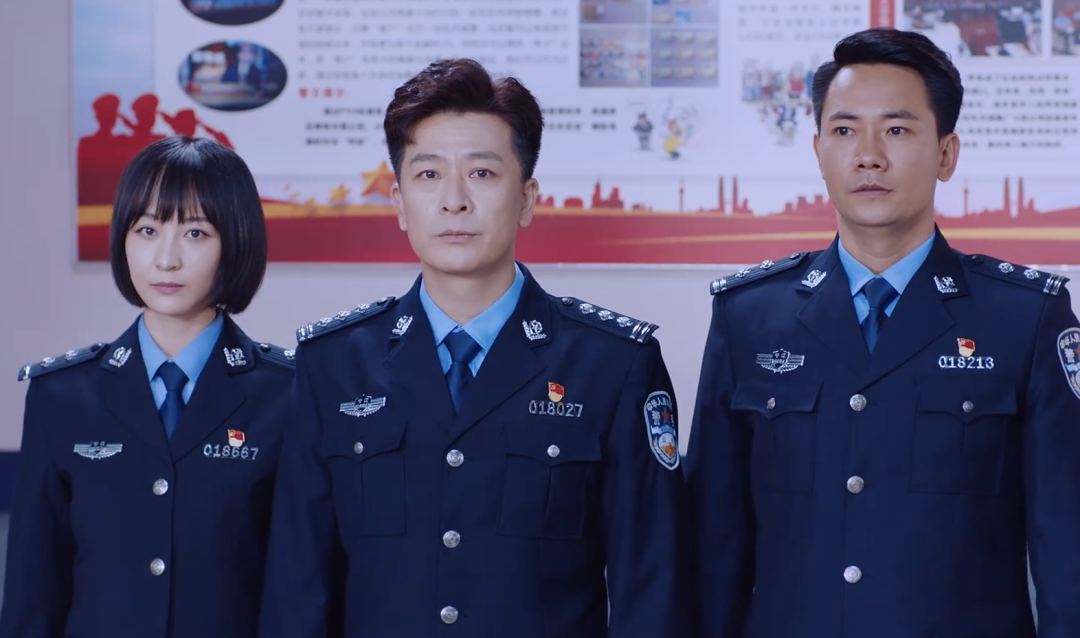 郭京飞救不了《杠杆》：男二疯狂抢戏还演技浮夸，演警察竟染头发