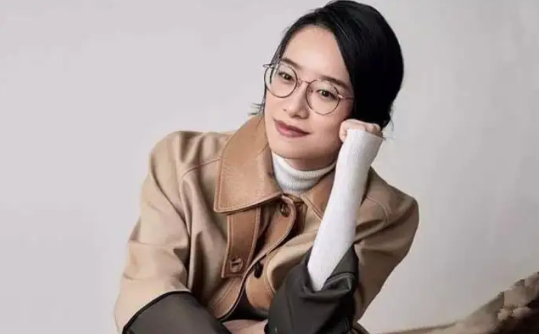 让母亲借100万供自己读哈佛，1年还清债务，詹青云的底气是什么？