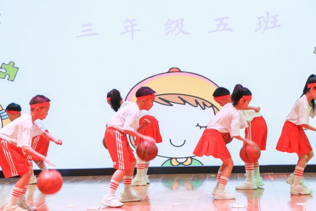 双流区彭镇小学开展第十四届校园艺术节海选暨文艺展演活动