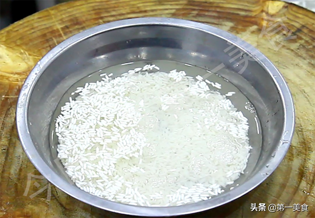 豬肉丸子的做法,豬肉丸子的做法及配方