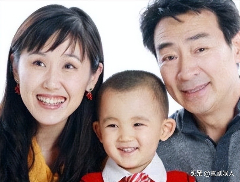 同样是老来得子，金士杰拼命拍戏不敢老，刘德华安享天伦之乐